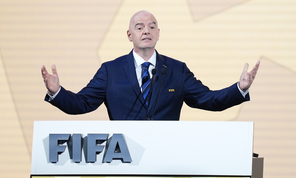 咪咕直播:英足总杯第四圈抽签出炉 黑马普利茅斯硬碰利物浦.